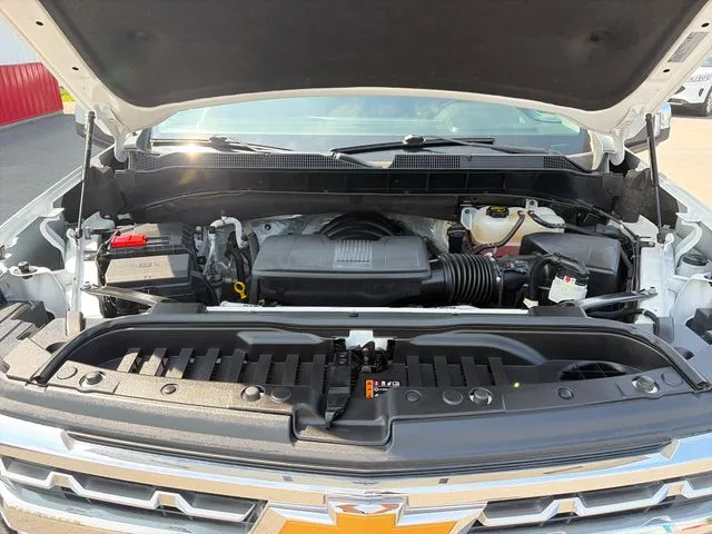 Chevrolet Silverado photo 55