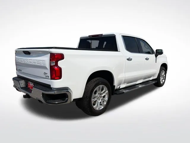 Chevrolet Silverado photo 9