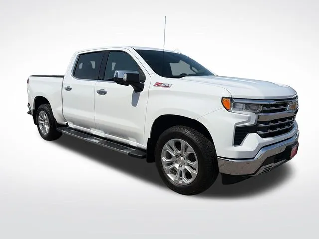 Chevrolet Silverado photo 11