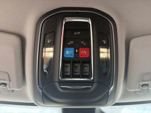 Jeep Grand Cherokee photo 61