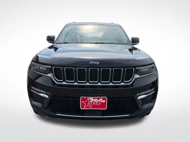 Jeep Grand Cherokee photo 2