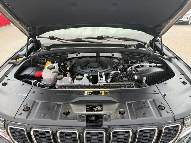 Jeep Grand Cherokee photo 57