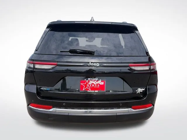 Jeep Grand Cherokee photo 5