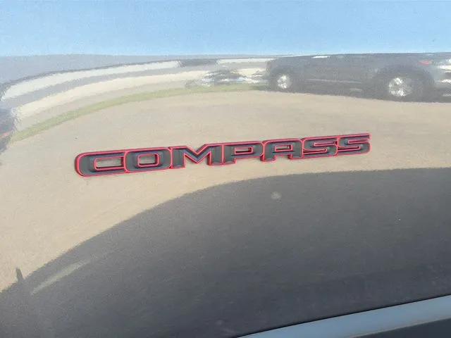 Jeep Compass photo 21