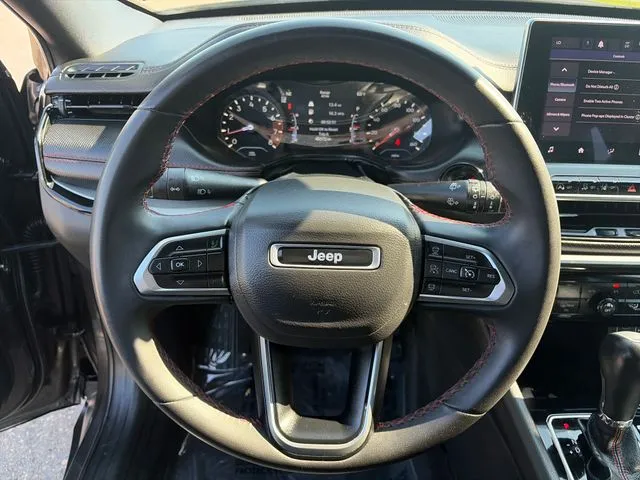 Jeep Compass photo 28