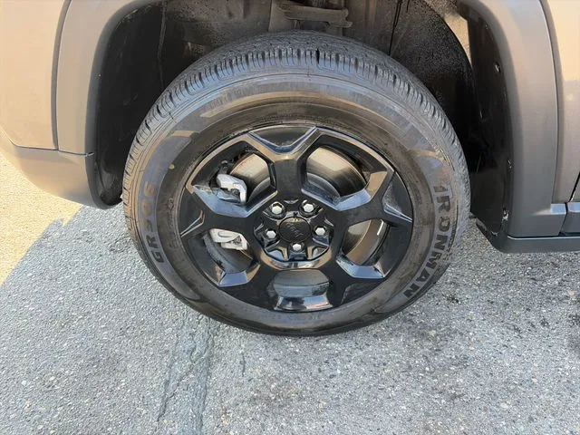 Jeep Compass photo 12