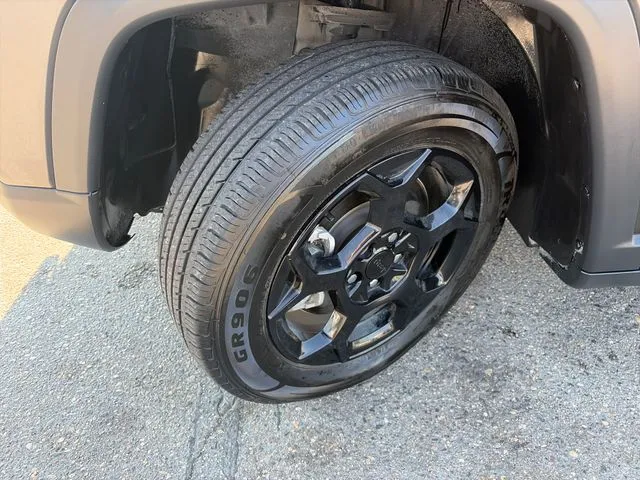 Jeep Compass photo 17