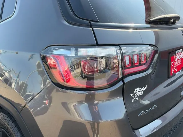 Jeep Compass photo 20