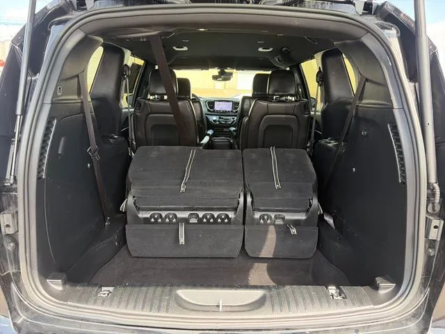Chrysler Pacifica photo 43