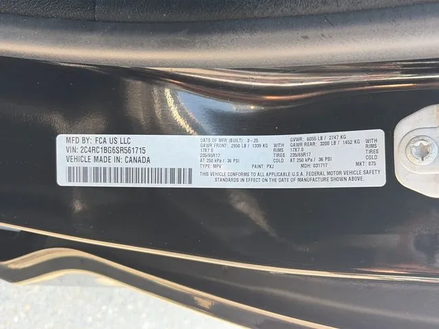 Chrysler Pacifica photo 55