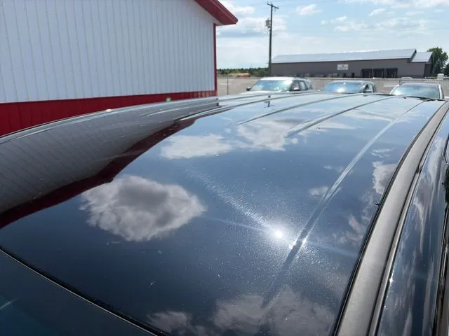 Chrysler Pacifica photo 11