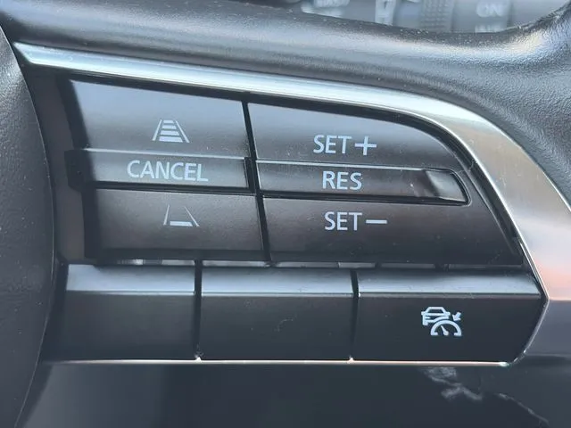 Mazda CX-30 photo 44