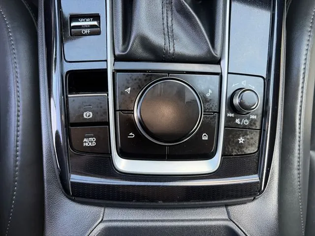 Mazda CX-30 photo 53