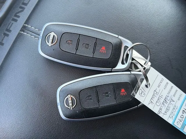 Nissan Pathfinder photo 50