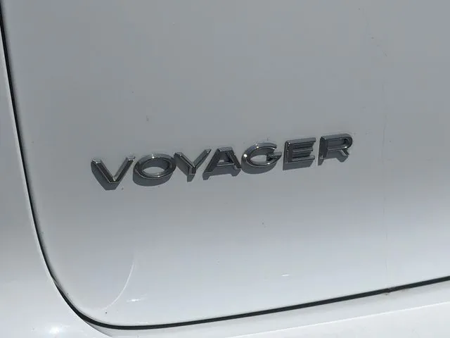 Chrysler Voyager photo 21