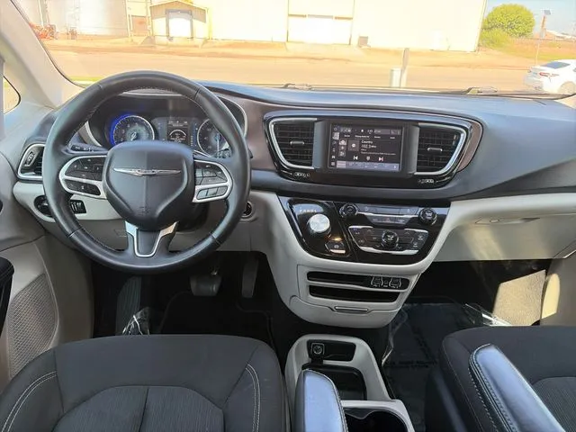 Chrysler Voyager photo 32