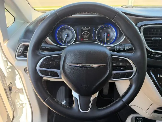 Chrysler Voyager photo 28
