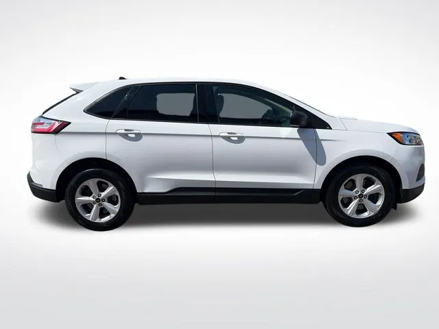 Ford Edge photo 9