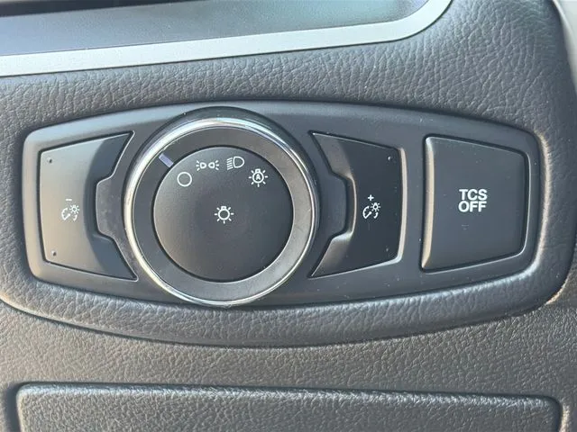 Ford Edge photo 52