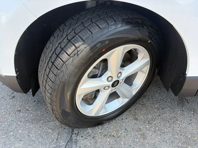 Ford Edge photo 17