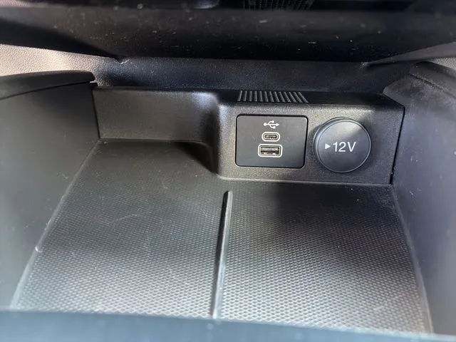 Ford Escape photo 58