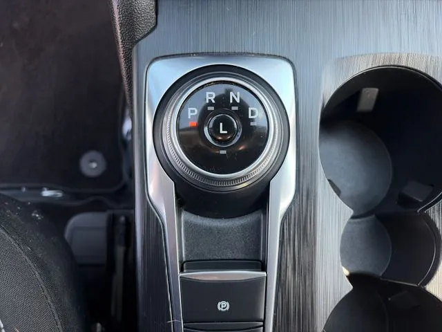 Ford Escape photo 36