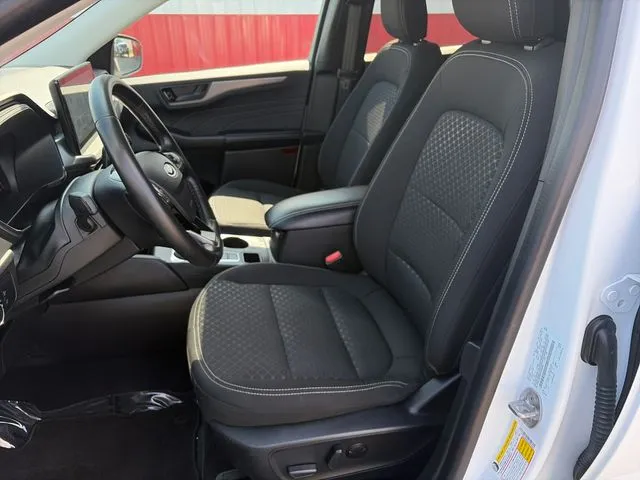 Ford Escape photo 39