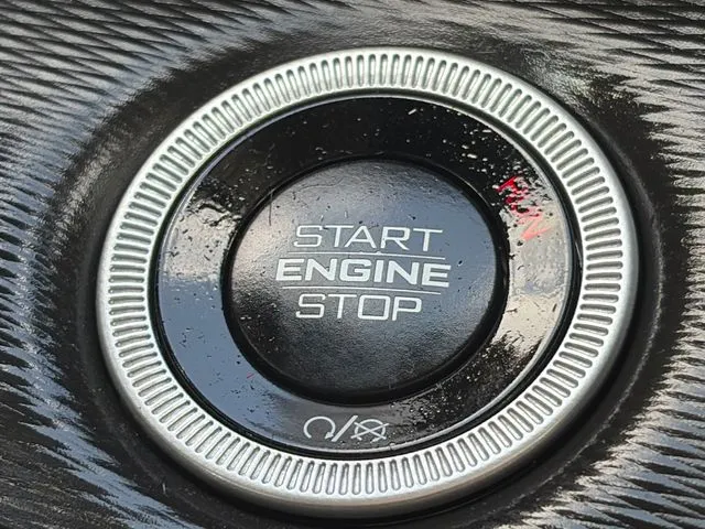 Jeep Grand Cherokee photo 50