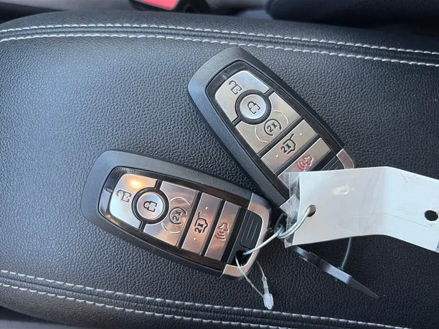 Ford Escape photo 52