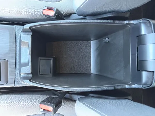 Ford Escape photo 35