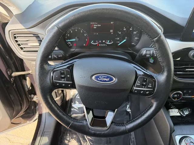 Ford Escape photo 29