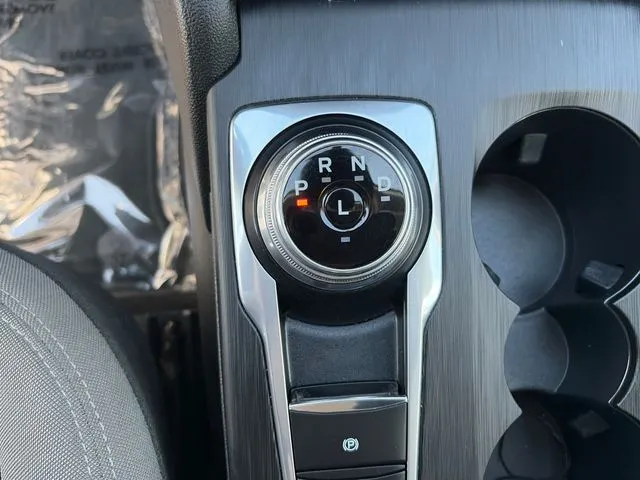 Ford Escape photo 36