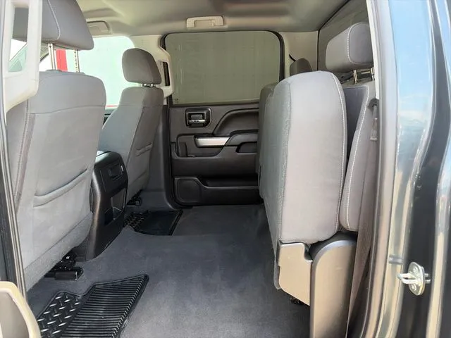 Chevrolet Silverado photo 42
