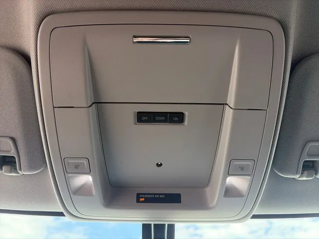Chevrolet Silverado photo 51