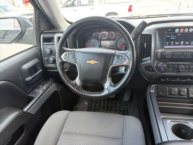Chevrolet Silverado photo 30