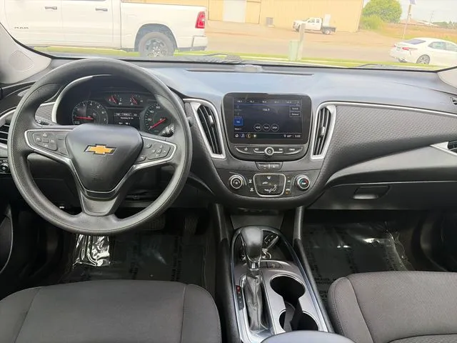 Chevrolet Malibu photo 32
