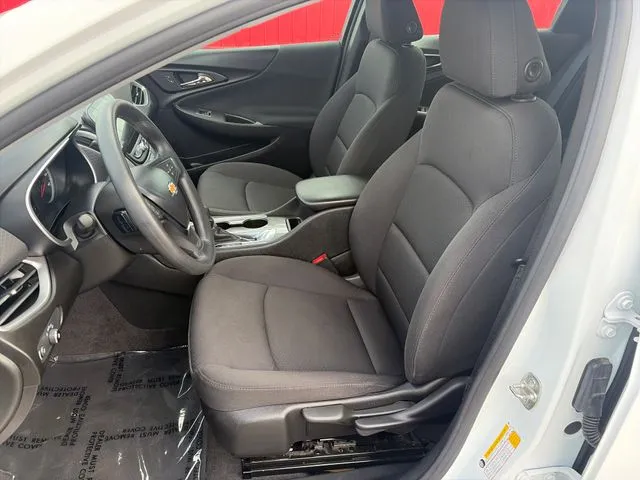 Chevrolet Malibu photo 38