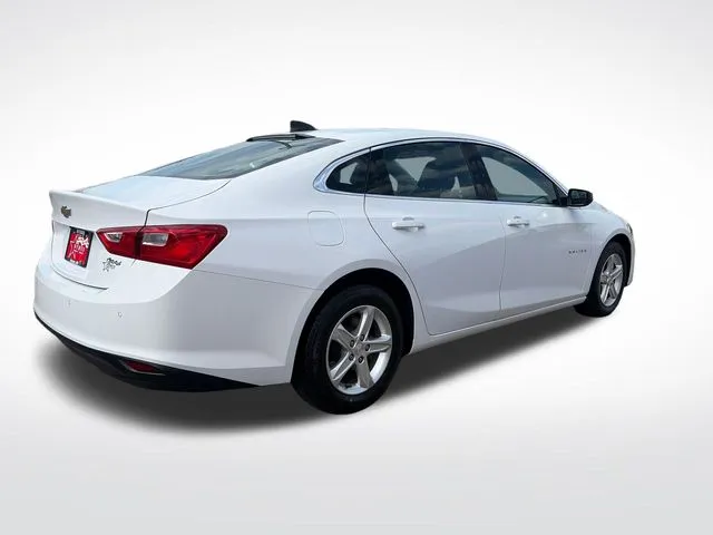 Chevrolet Malibu photo 8