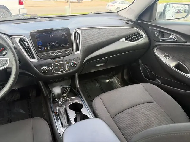Chevrolet Malibu photo 33