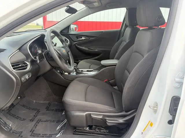 Chevrolet Malibu photo 22