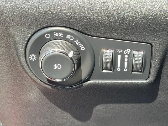 Jeep Compass photo 57