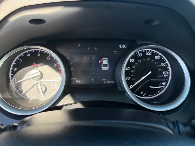 Toyota Camry photo 28