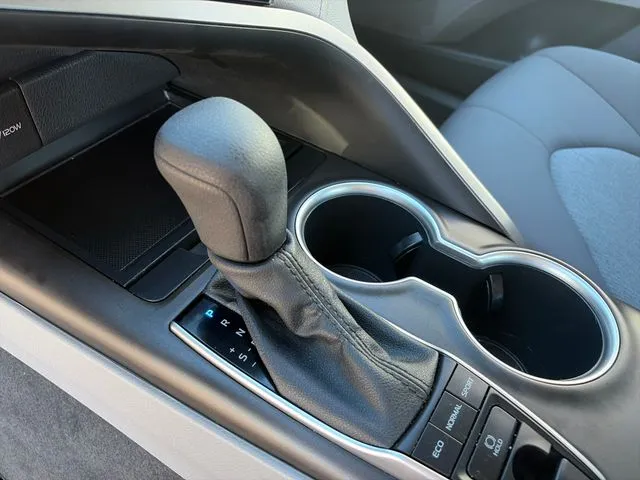 Toyota Camry photo 34