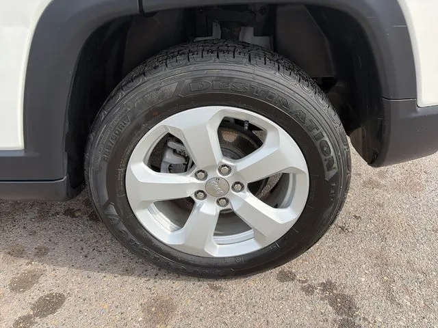 Jeep Compass photo 15