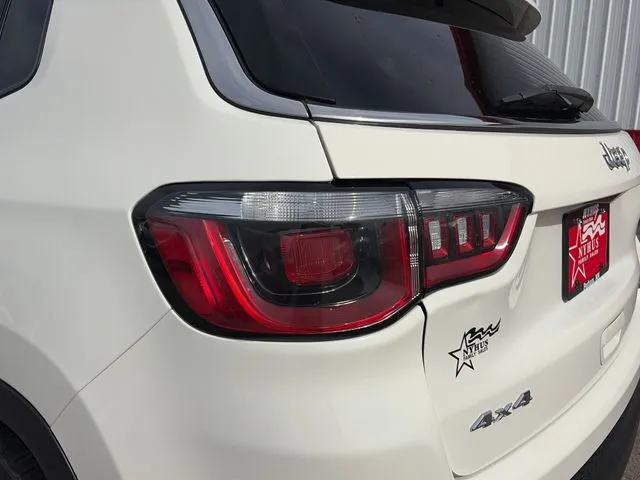 Jeep Compass photo 20