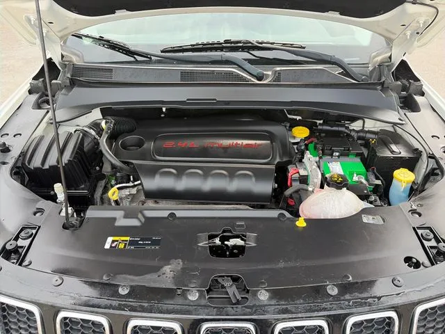 Jeep Compass photo 47