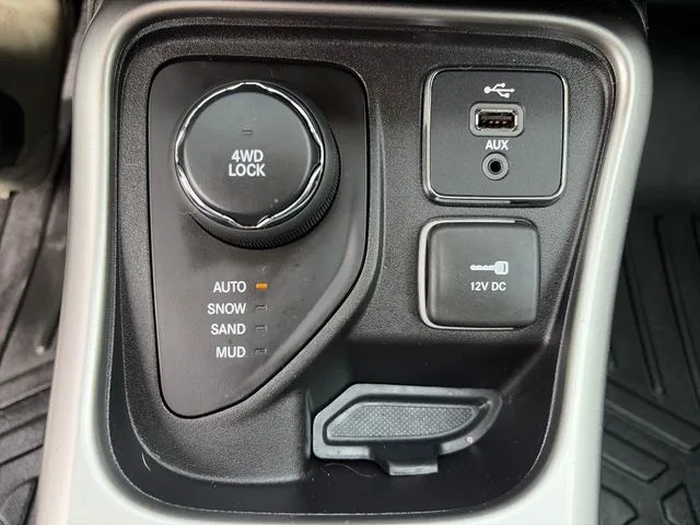 Jeep Compass photo 52
