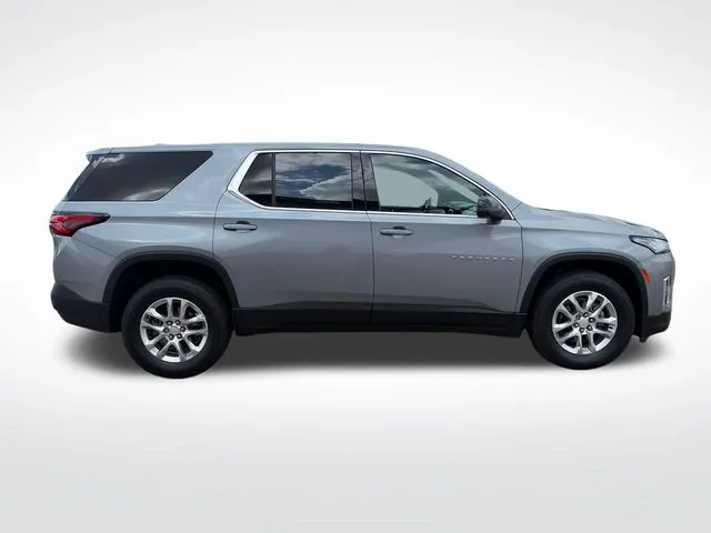 Chevrolet Traverse photo 9