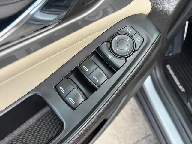 Chevrolet Traverse photo 26