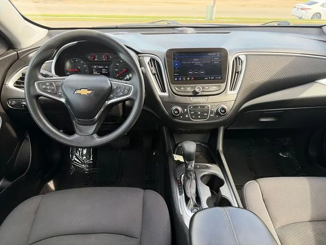 Chevrolet Malibu photo 32